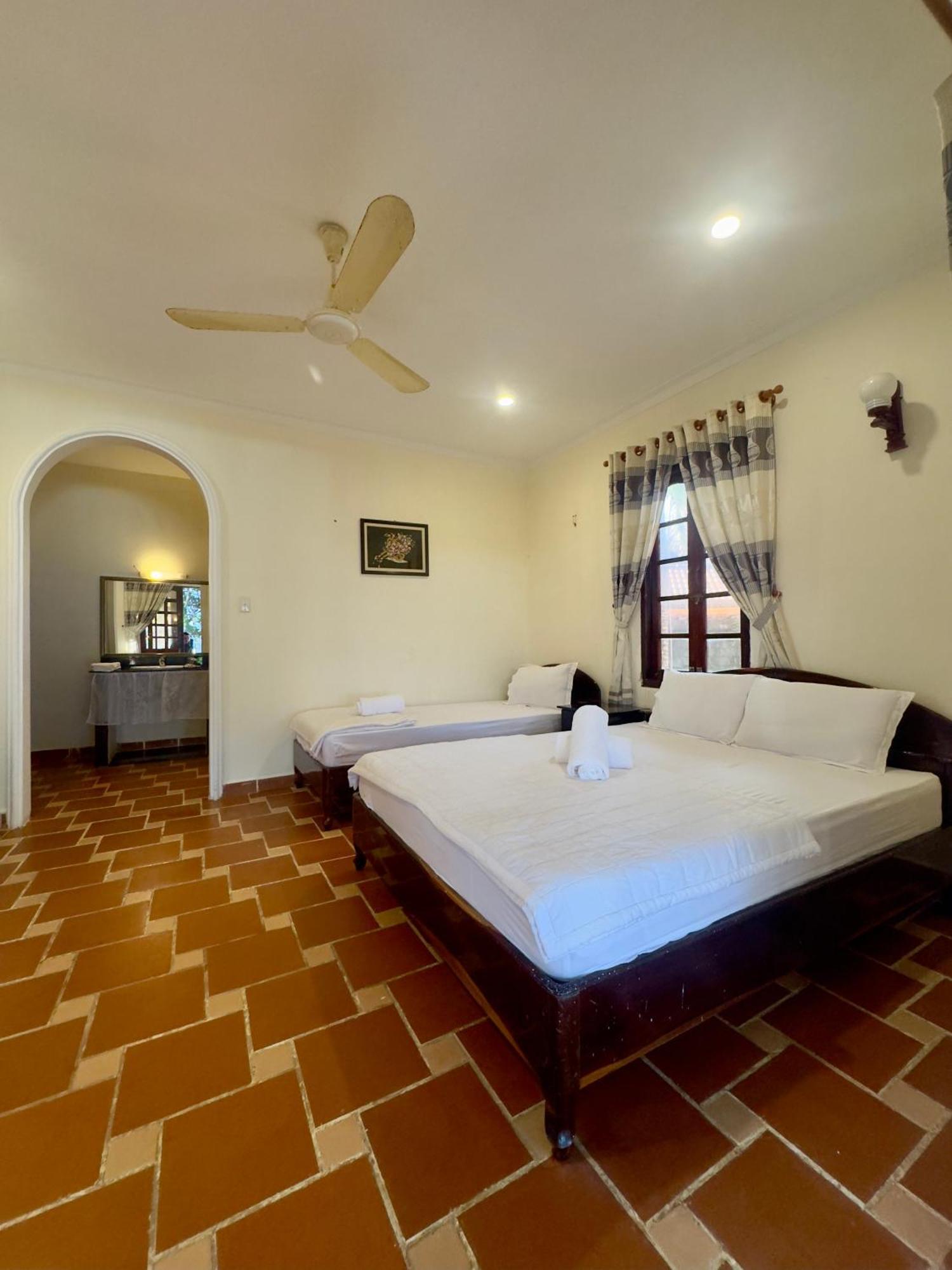 Blue Sailing Resort - Canh Buom Xanh Xom Tram Εξωτερικό φωτογραφία
